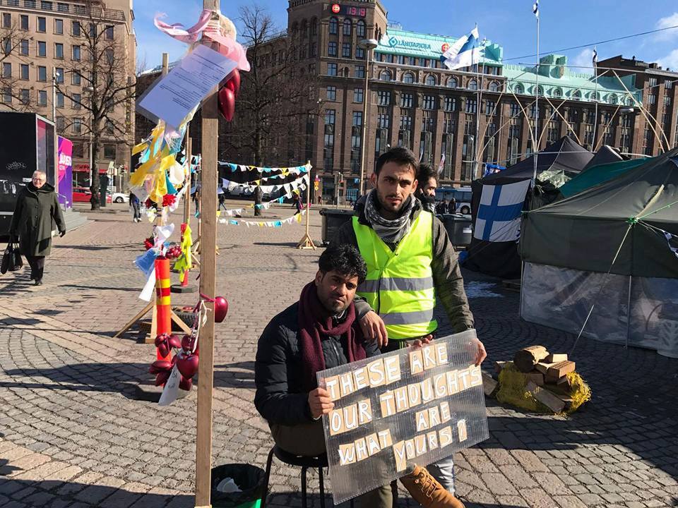 Pagulased pöörduvad Soome jäämiseks ristiusku