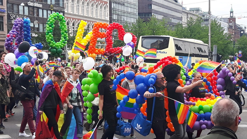 Täna Helsingis suur Pride-rongkäik, liikluses seisakud ja ümberkorraldused