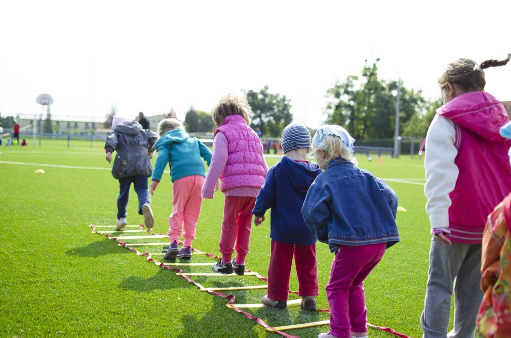 Appi, mis tegelased käivad lapsi lõbustamas – nagu pedoklubi