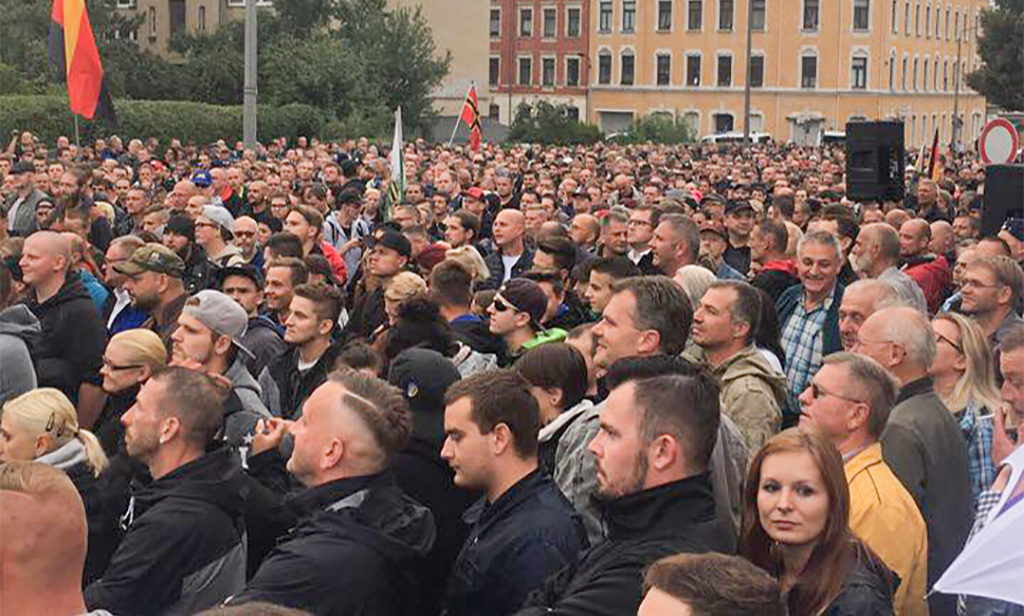 Chemnitzis täna taas suur rahva meeleavaldus. Uus, kolmas meeleavaldus tuleb laupäeval, 1. septembril