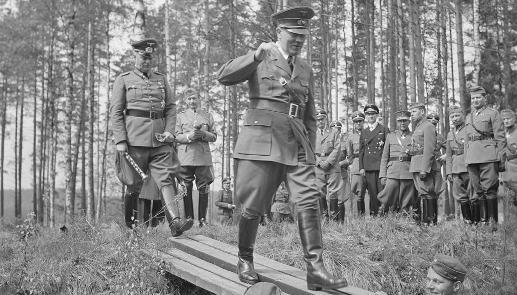 Pildid Hitleri külaskäigust Soome on nüüd vabalt kättesaadavad kaitseväe veebis