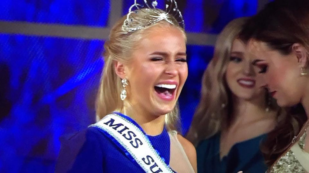 Miss Soome 2018 on Alina Voronkova