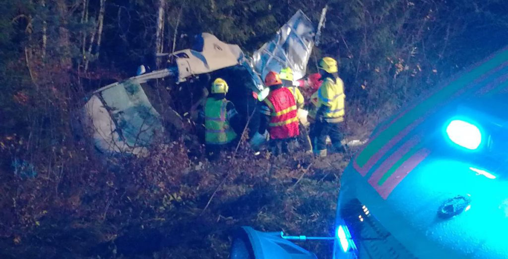 Teele jooksnud põder põhjustas Soomes raske avarii: üks hukkunud, kolm vigastatut