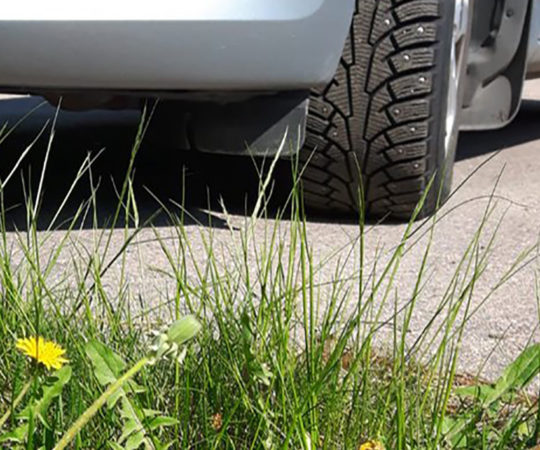 Soome politsei hakkas tegema trahve naastrehvide kasutamise eest