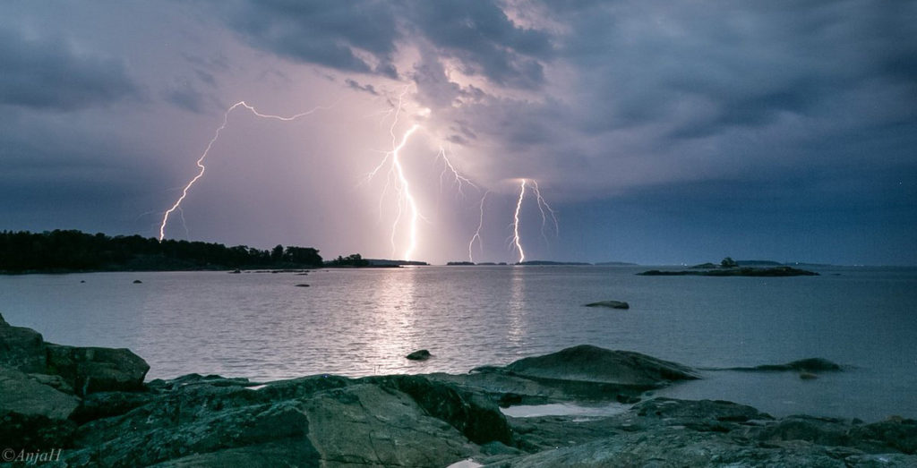 Soomes langeb õhutemperatuur 10 kraadi, tuleb äikest ja vihma