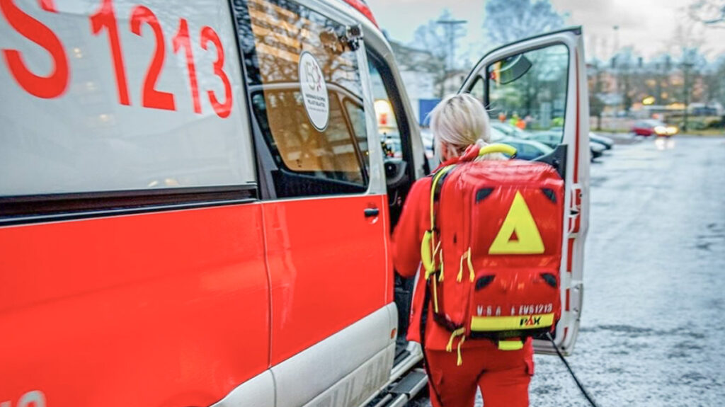 Soomes jäi laps ülekäigurajal auto alla – juht näppis sõidu ajal telefoni