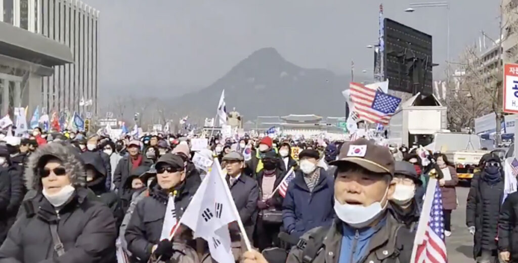 KUUM: Lõuna-Koreas läks mässuks – rahvas keeldub karantiinile allumast