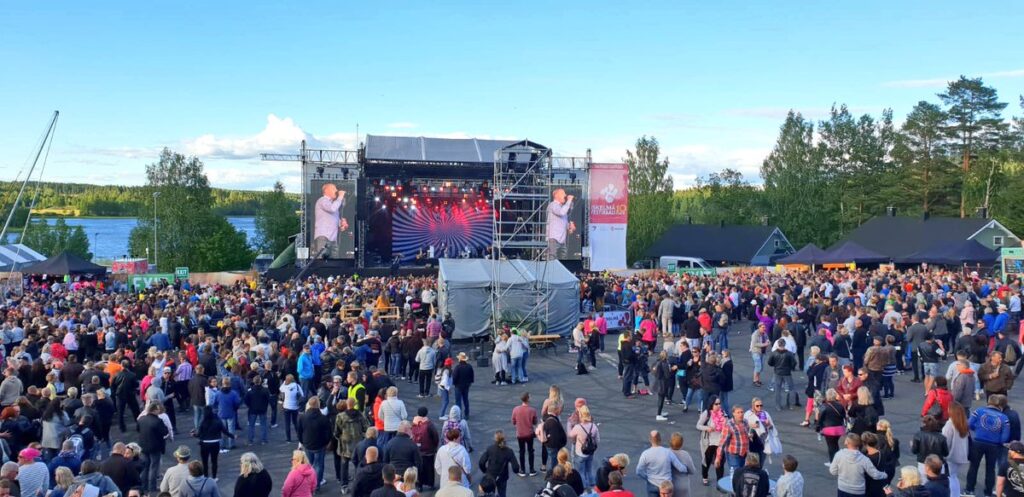 Soomlased on löödud: Weekendi hiigelfestival lükati edasi