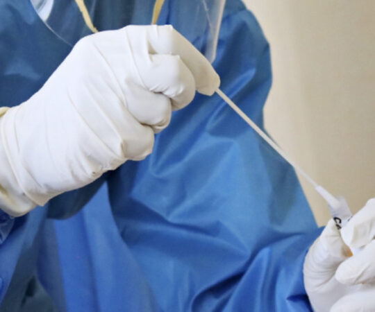 Uus koroona variant on ohtlikum lastele