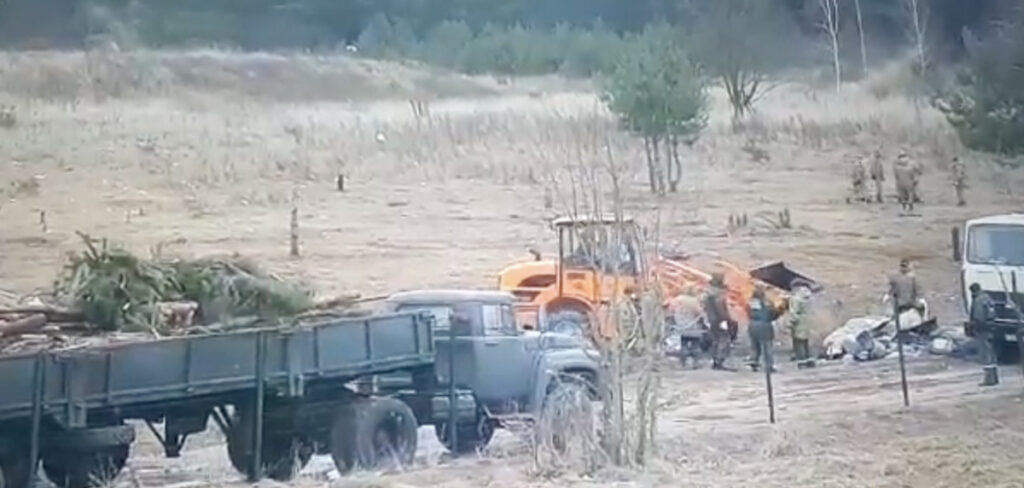 VIDEO: Valgevene võimud lükkavad kokku migrantide laagri jäänuseid