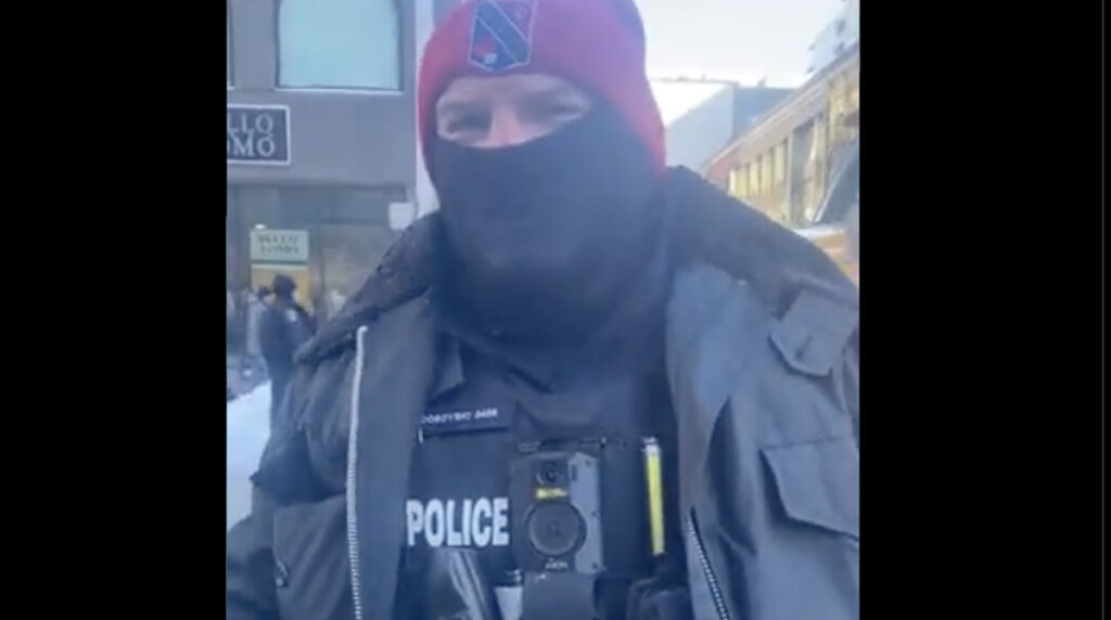 VIDEO: Ottawa politseinikud kinnitavad, et pole näinud mingisugust vägivalda