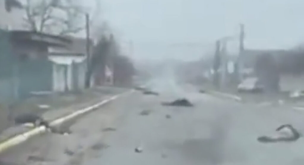 Veel üks kole video Ukrainast Butša linnast, kus surnukehad lebavad sõidutee peal (NB! Nõrganärvilistele mittesoovitav)
