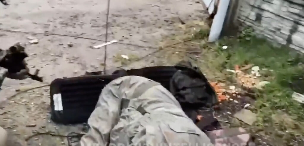 Jahmatav video: Vene vägedest jäid Kiievi ümbruses maha surnukehad (NB! Nõrganärvilistele mittesoovitav)