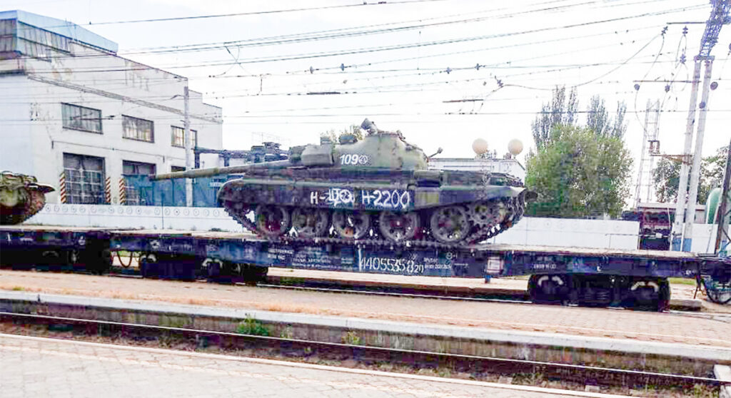 PILTUUDIS: Ukrainasse sisenes terve ešelon tankidega T-62