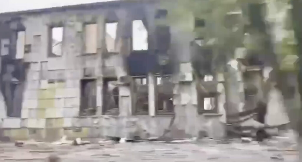 Ukraina puruks pommitatud linna jäänud inimesed igatsevad taga Nõukogude Liitu