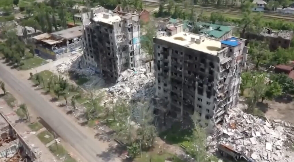 VIDEO: esimesed kaadrid vene vägede poolt vallutatud Popasna linnast Ukraina idaosas – päris kole