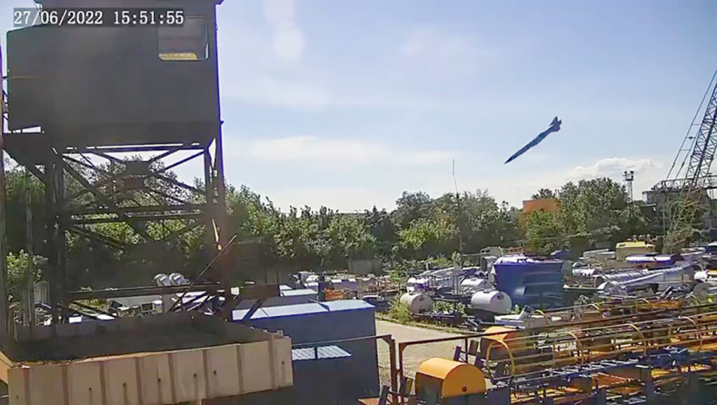 Ukraina president pani üles video rünnakust kaubanduskeskusele