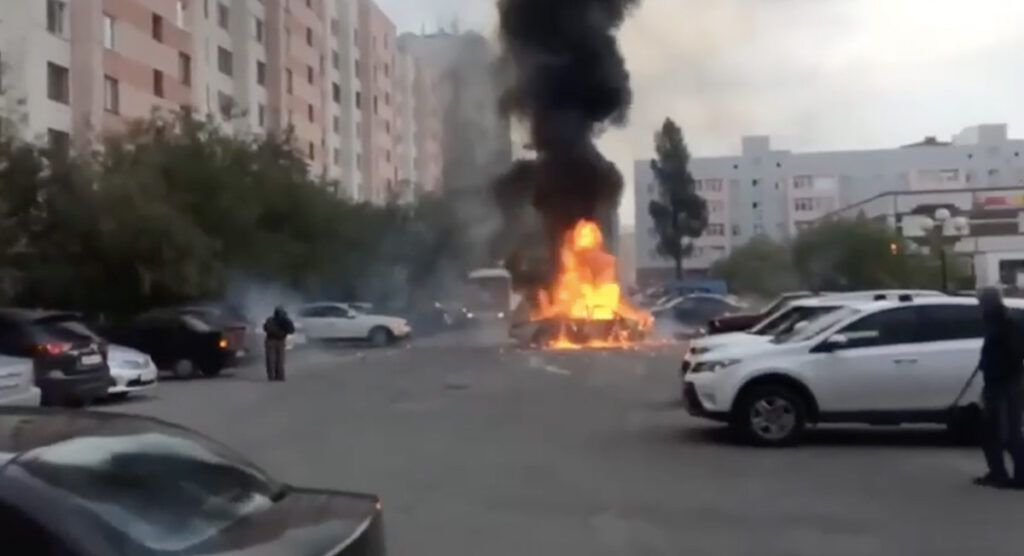 VIDEO: Viiburis oli võimas plahvatus – lõhkesid autos olnud gaasiballoonid