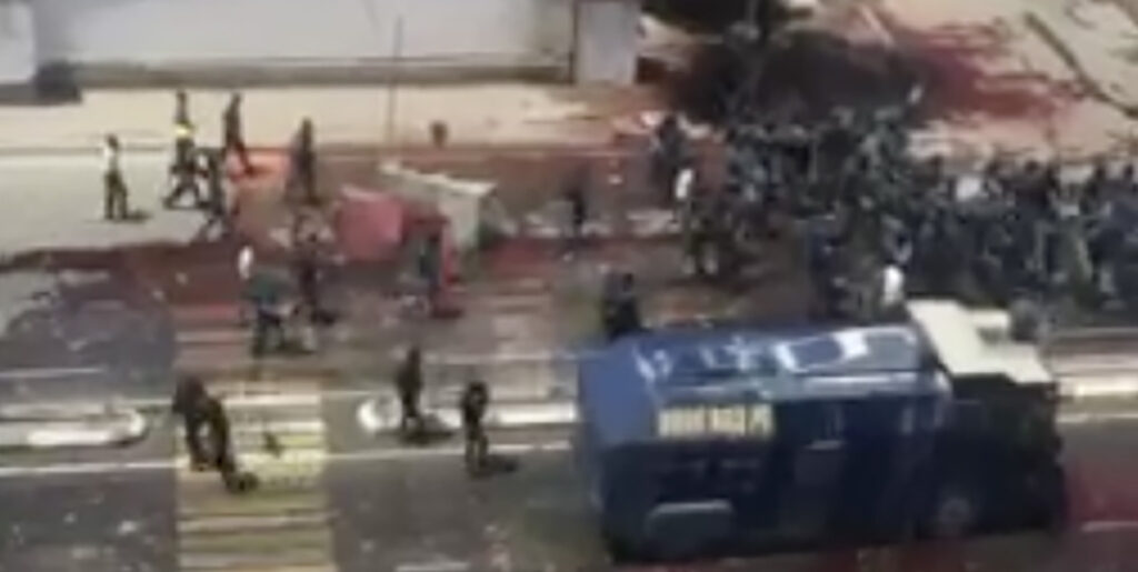 Kohutavad kaardid Usbekistanist: võimud surusid veriselt maha meeleavalduse (NB! Nõrganärvilistele mittesoovitav)