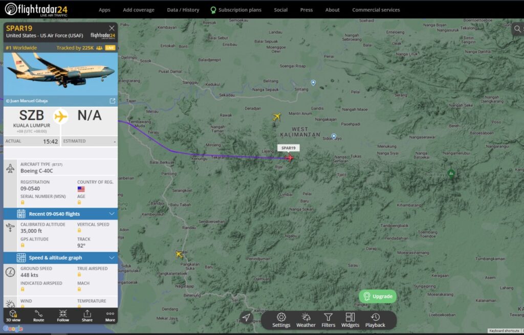 Maailm hoiab hinge kinni: USA parlamendi spiikri lennuk võttis kursi Taiwanile