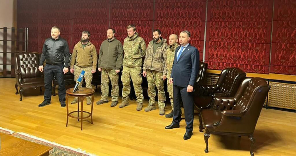 Venemaa vabastas Azovi pataljoni juhid, aga nad jäävad Türki