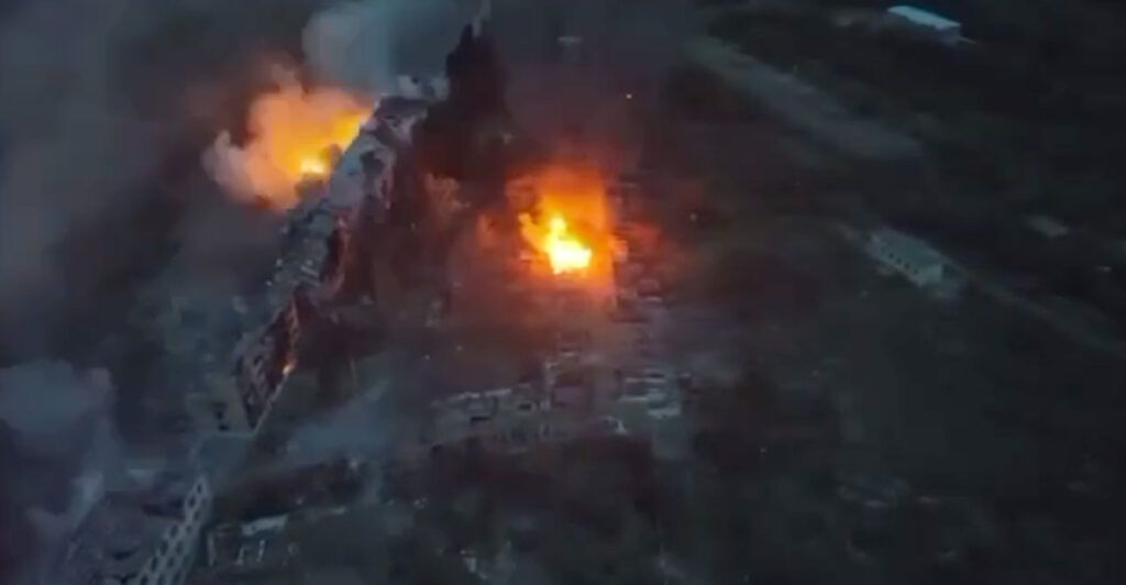 VIDEO: See pole kaader õudusfilmist, vaid vaade Ukraina linnale