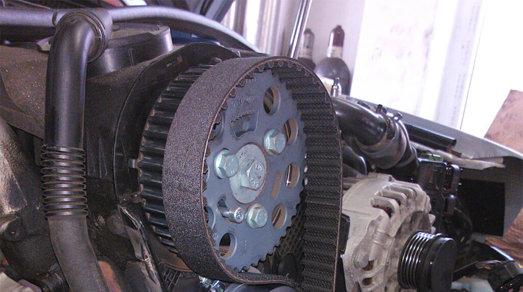 Soome suur müsteerium lahenes: miks purunevad Oulu ligidal autode hammasrihmad