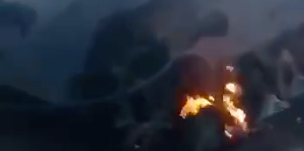 VIDEO: hävitatud Ukraina soomuk (NB! Nõrganärvilistele mittesoovitav)