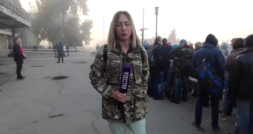 VIDEO: Vene vägede kontrolli all olevast Ukraina linnast algas elanike massiline evakueerimine