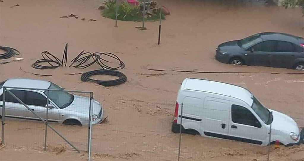 Kreekas on suured üleujutused, Soome turistid hädas