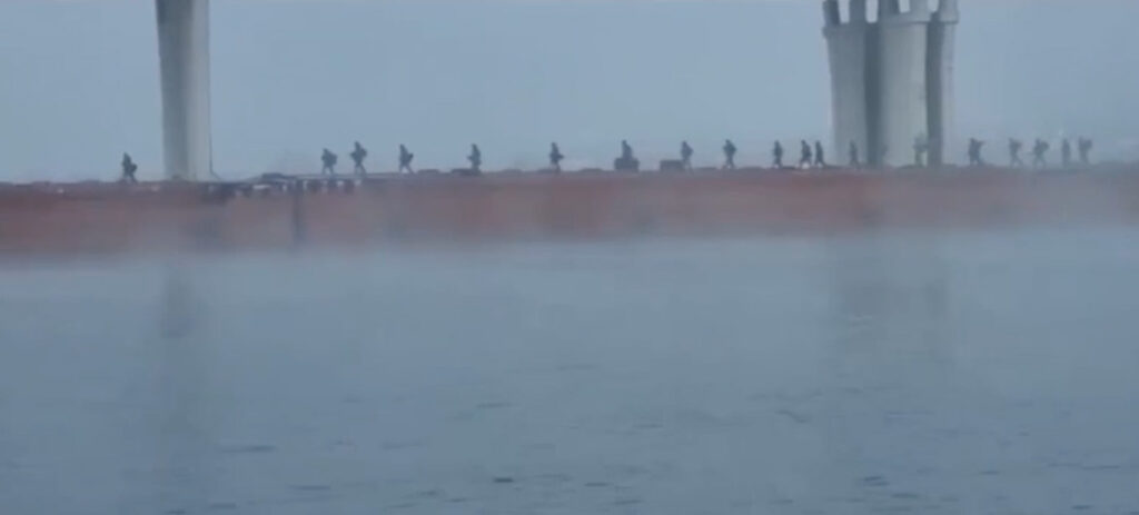 Briti luure: Vene väed alustasid Ukraina lõunaosa linnast taandumist juba nädalaid tagasi