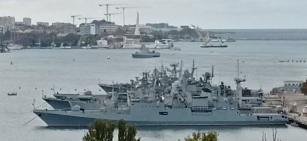 Venemaa avaldas pildi Ukraina vägede poolt „hävitatud” sõjalaevast