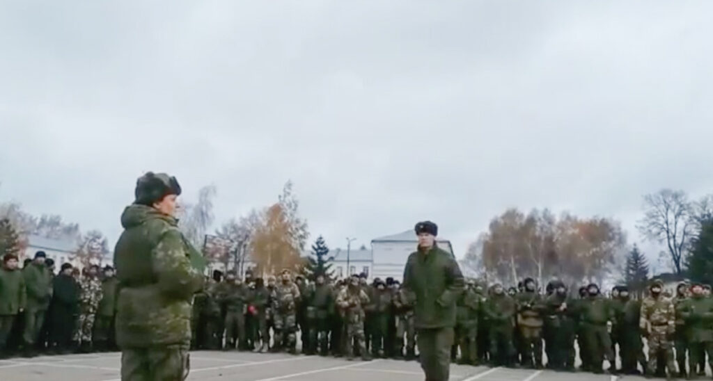 Vene armees on asutud omasid tulistama – mida see tähendab?