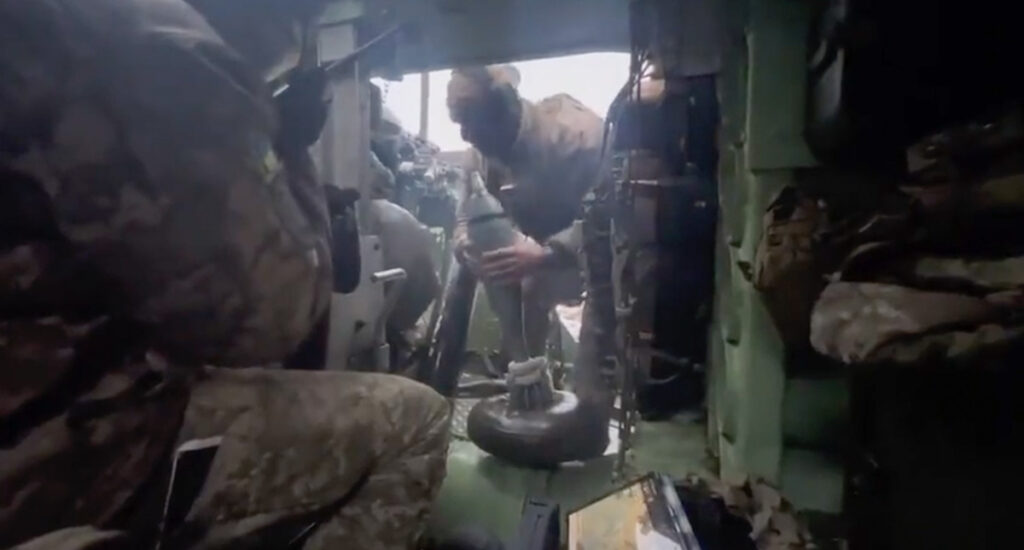 VIDEO: Leedu miiniheitja Ukrainas paigaldatuna USA soomukile