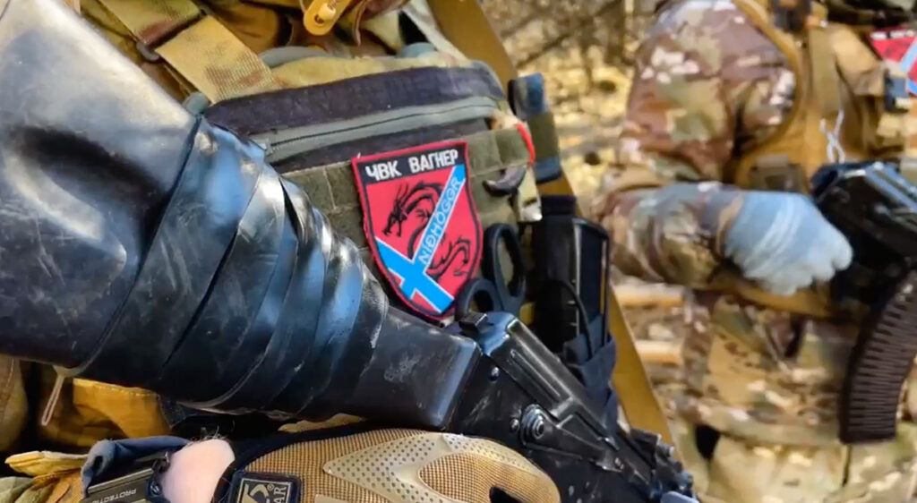 VIDEO: Ukrainas võitlevad Vene poolel Norra võitlejad, neil on eraldi üksus Nidhöggr