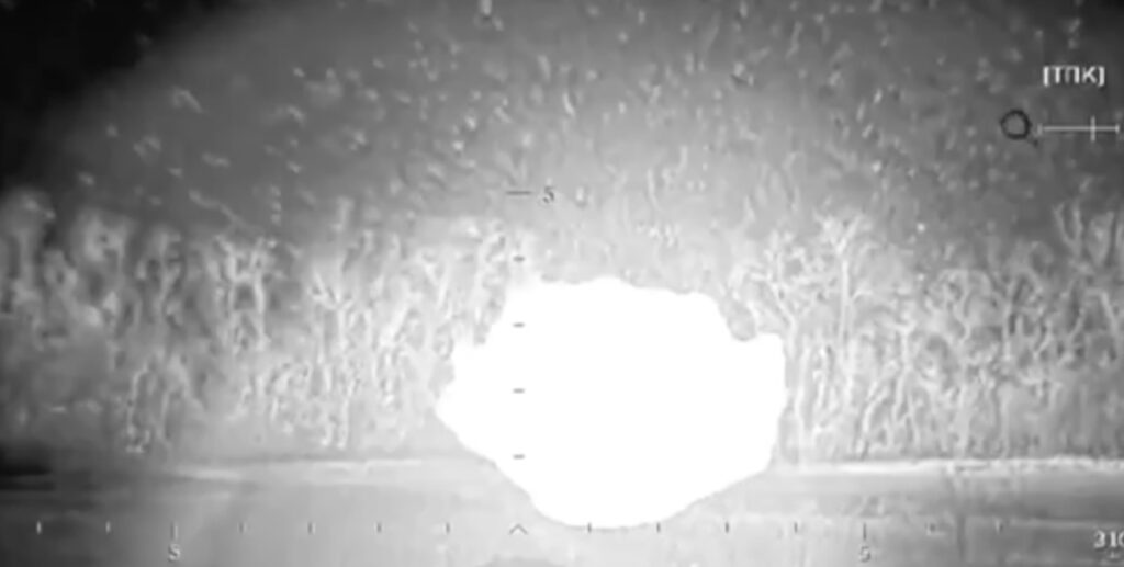 VIDEO: Ukraina võitlejad süüdati põlema (NB! Nõrganärvilistele mittesoovitav)