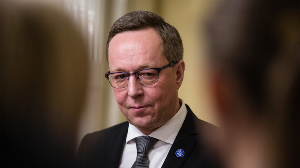 Soome politsei kahtlustab, et ministri sotsiaalmeedia kontole murti sisse