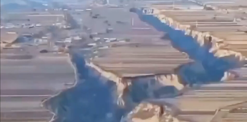 Värske video lõhest maa sees Türgi maavärina epitsentris