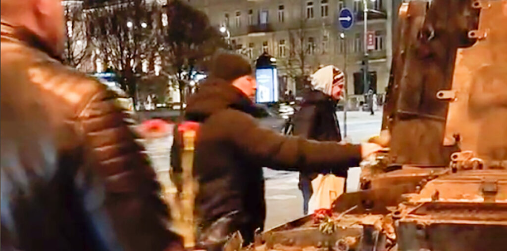 VIDEO: Vene tank liidab venelasi ka Vilniuses