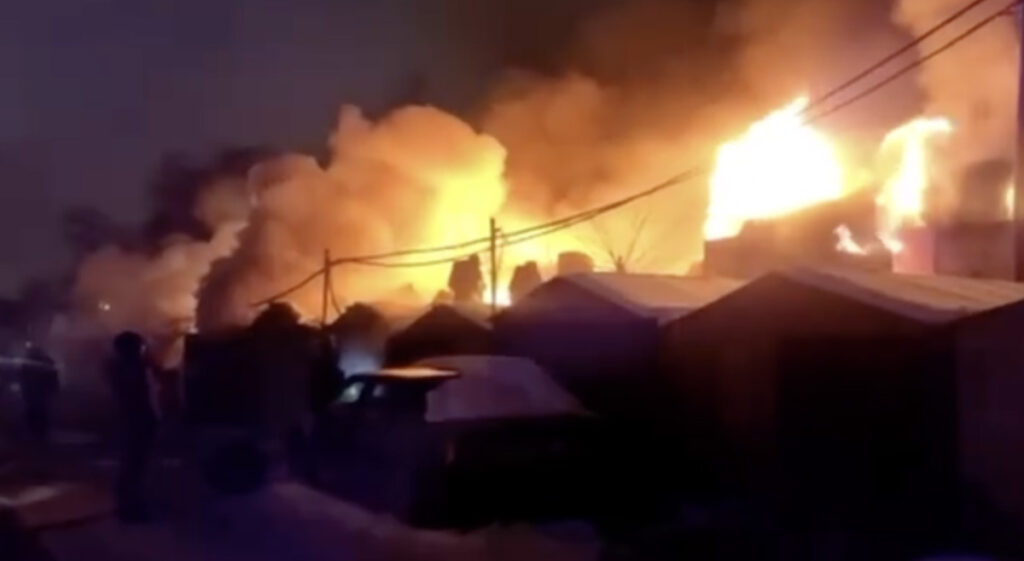 VIDEO: Venemaal Ukraina piiri ääres kärgatas plahvatus ja puhkes tulekahju