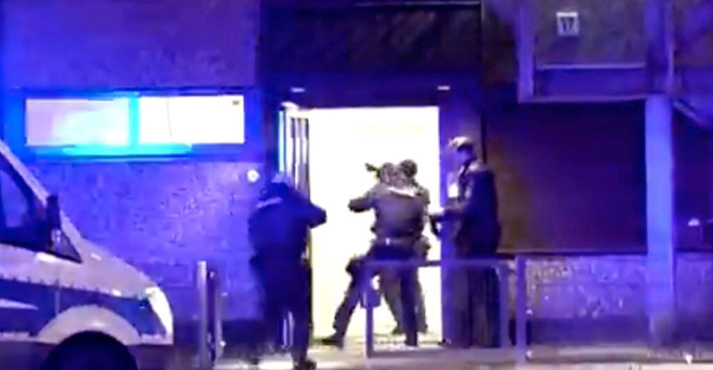 Saksamaal oli Jehoovatunnistajate kirikus tulistamine, palju inimesi sai surma ja vigastada