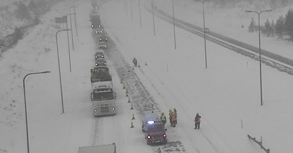 Soomes oli mitmekümne auto ahelkokkupõrge