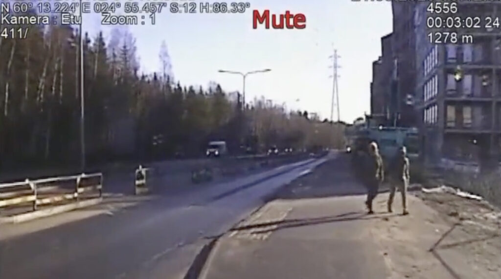 Soomes tehti esimene trahv teatud tüüpi liiklusrikkumise eest