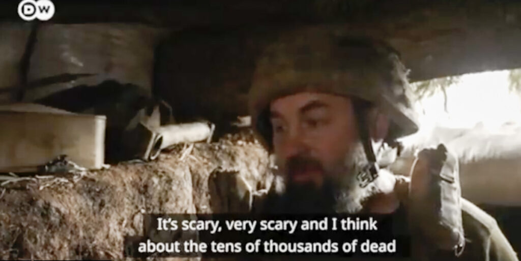 VIDEO: Ukraina sõdur räägib kümnetest tuhandetest hukkunutest ja puhkeb nutma