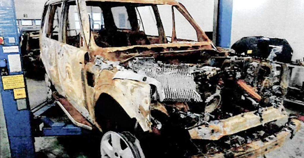 Land Roveri omanik pani Soomes auto põlema, et kindlustuselt raha välja petta