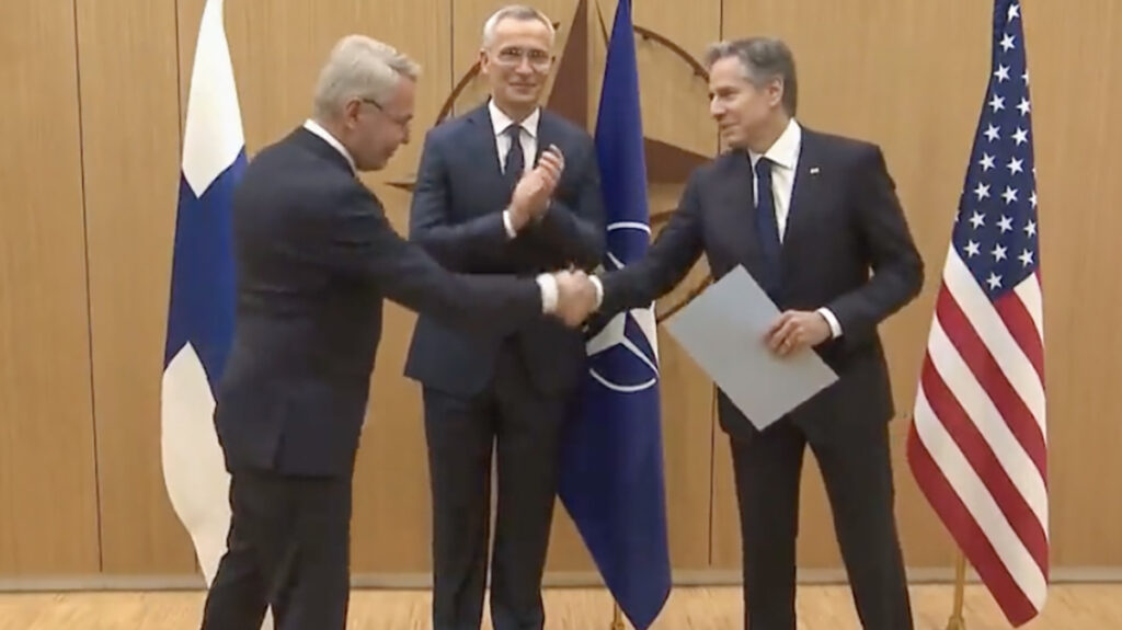 Soomest sai ametlikult NATO liige