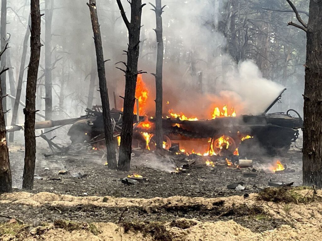 PILDID: hävinud Vene tank Ukrainas