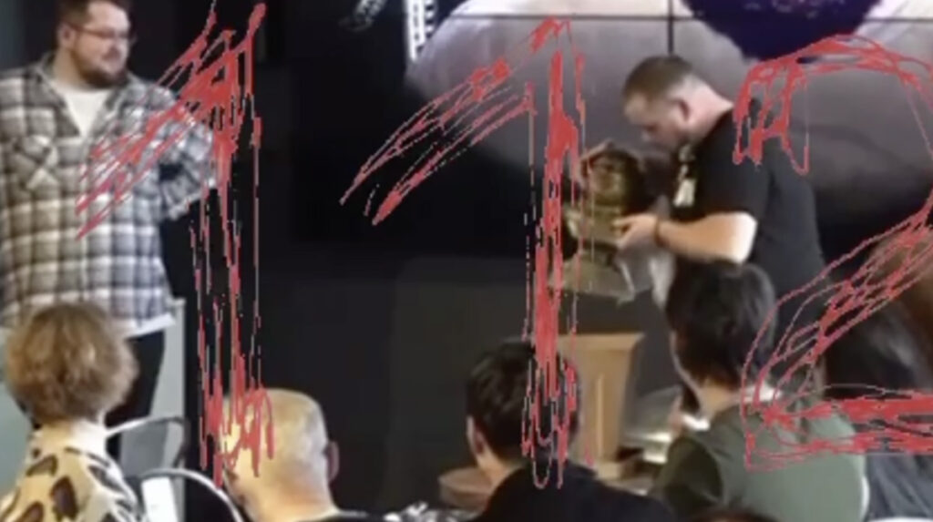 VIDEO: hetk, kui toimus Peterburi kohviku plahvatus