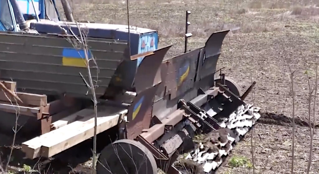 VIDEO: Ukraina talunik leiutas nutika viisi põldude demineerimiseks