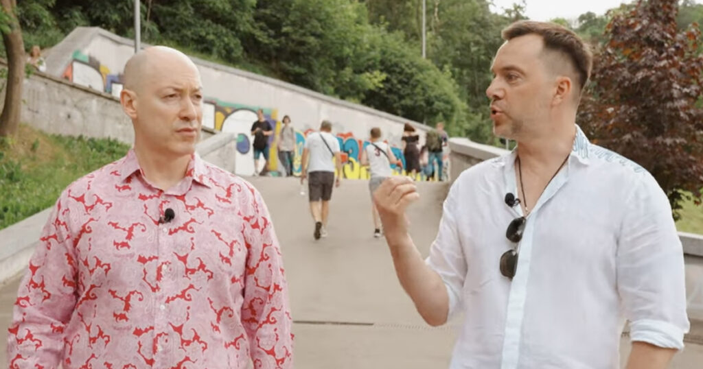 Ukraina presidendi endine nõunik: tuumajaama plahvatusega suurt radioaktiivset leket ei toimu, sõda kestab veel 2-3 aastat